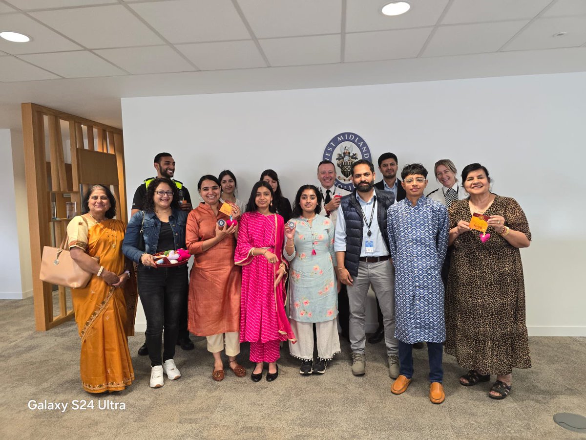 Chris Grandison tweet media