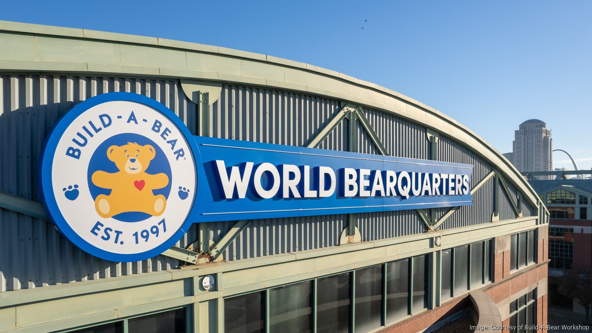 🚨 Calling all women leaders in Data and AI? On September 17th, WLDA is taking over Build-A-Bear's World Bearquarters in St. Louis for an empowering day of connection &amp; innovation! Register today to secure your spot at the  2024 WLDA Summit! wlda.tech/wlda-event/wld…