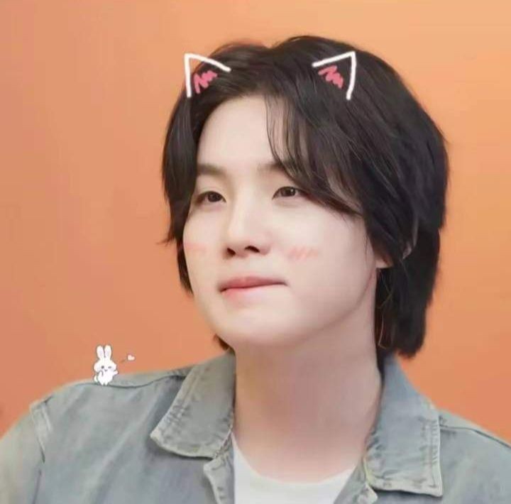Hopmin4me's tweet photo. منم قفل میزارم ایگنور نکنید 
🔐50 ریپ 
🔐50 ریت 
WE LOVE YOU YOONGI
WE LOVE YOU SUGA
WE LOVE YOU AGUST D
#BTSisSeven
#SugaStays
#ARMYShieldsBTS https://t.co/ahG8VobSyV
