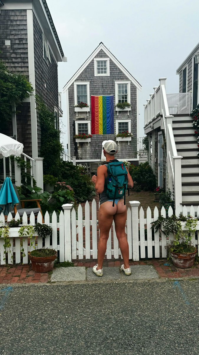colbyldp's tweet photo. Ptown 🏳️‍🌈 https://t.co/sMiUGaJ4nP