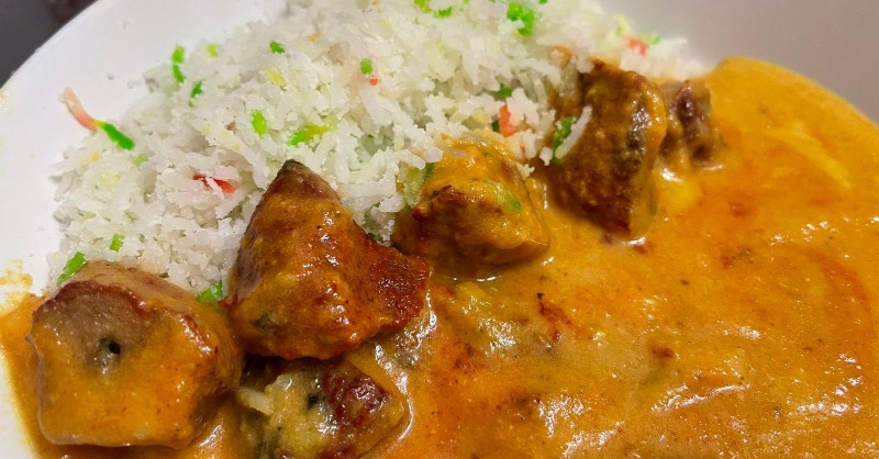 panamacardiff's tweet photo. If we’re talking about rice/main combos, have you tried this little mix of delight before? 🍚

It’s Lamb Passanda with coconut rice! 😍

#CardiffFoodie #CardiffBlogger #CardiffBlog #Cardiff #CardiffEats #cardifffoodscene #cardifffood #cardiffindian #Cardifffoodies #welshfoodie https://t.co/O9feKBbljR