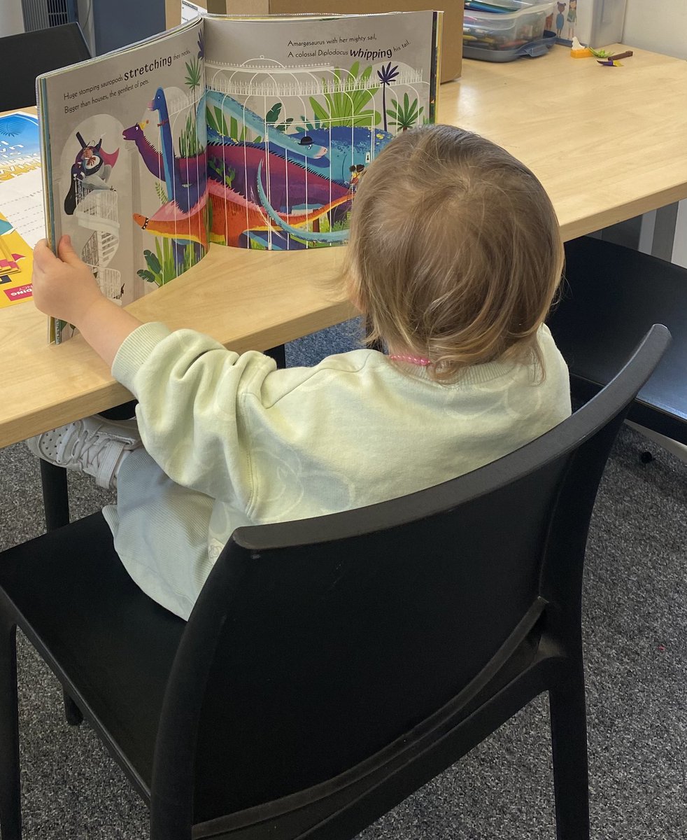 HaltonLibraries's tweet photo. Lots of reading and building fun at Ditton library 📚 #learninlibraries HH https://t.co/k4Tgo7ORMa