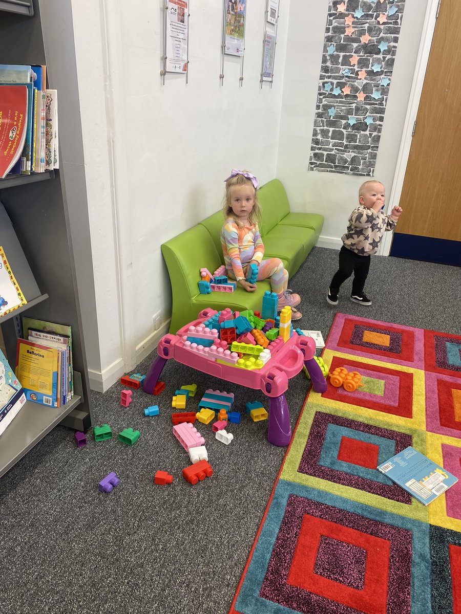 HaltonLibraries's tweet photo. Lots of reading and building fun at Ditton library 📚 #learninlibraries HH https://t.co/k4Tgo7ORMa