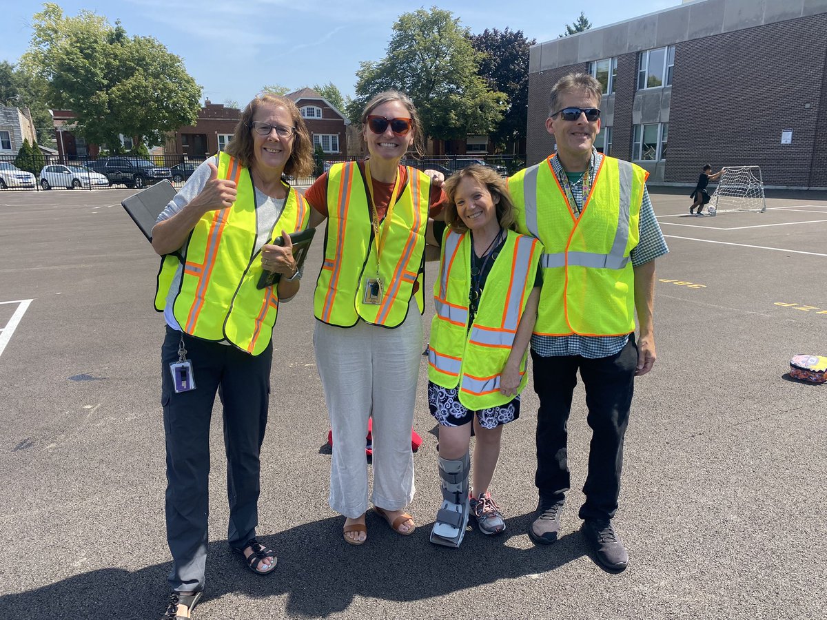 Komensky School tweet media