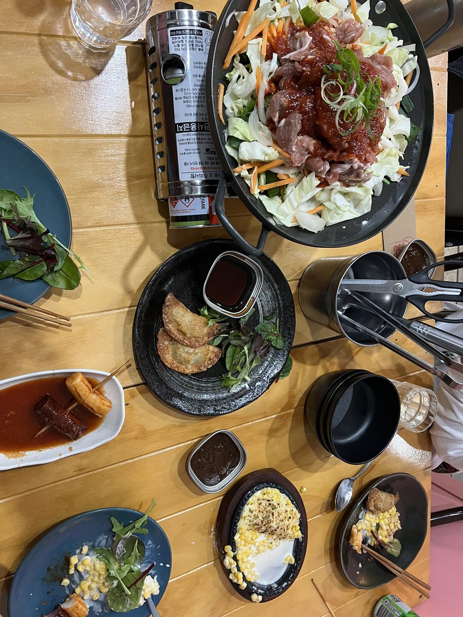 CoffeeDateBTS's tweet image. #EatJin
#CoffeeDateWithBTS
 
Korean spicy pork bulgogi BBQ tonight for my bestie's birthday. We are both looking forward to our Korean and Japanese food adventure which starts in exactly one month!!!