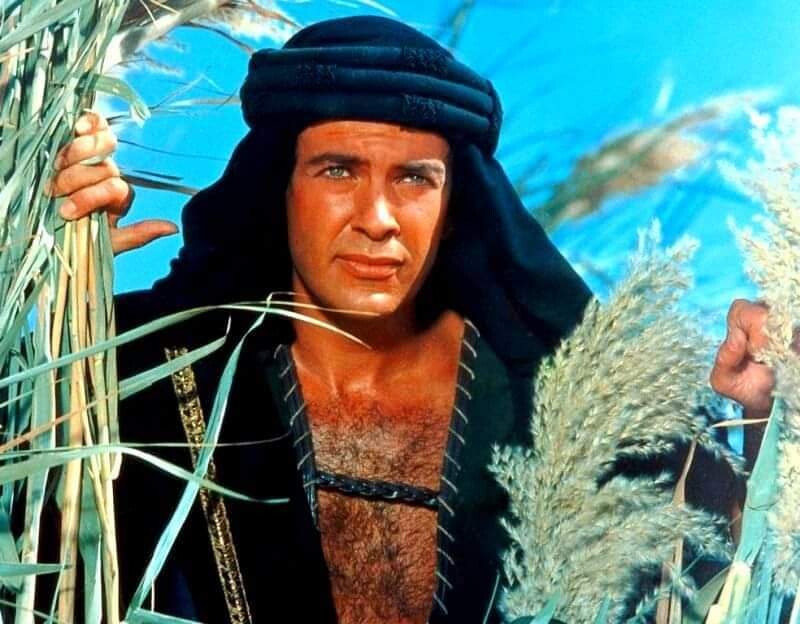 antinousgaygod's tweet photo. 🪷 On 23 Aug 30 BC #Octavian killed #Caesarion, 17-year-old son of #Cleopatra and #JuliusCaesar. Or did Caesarion escape? He lives on in the movies, memorably reincarnated on the big screen by #MarkDamon. #FilmTip Watch the exciting trailer: https://t.co/TcusYvM4fP 🪷 https://t.co/pyIAxKcnid