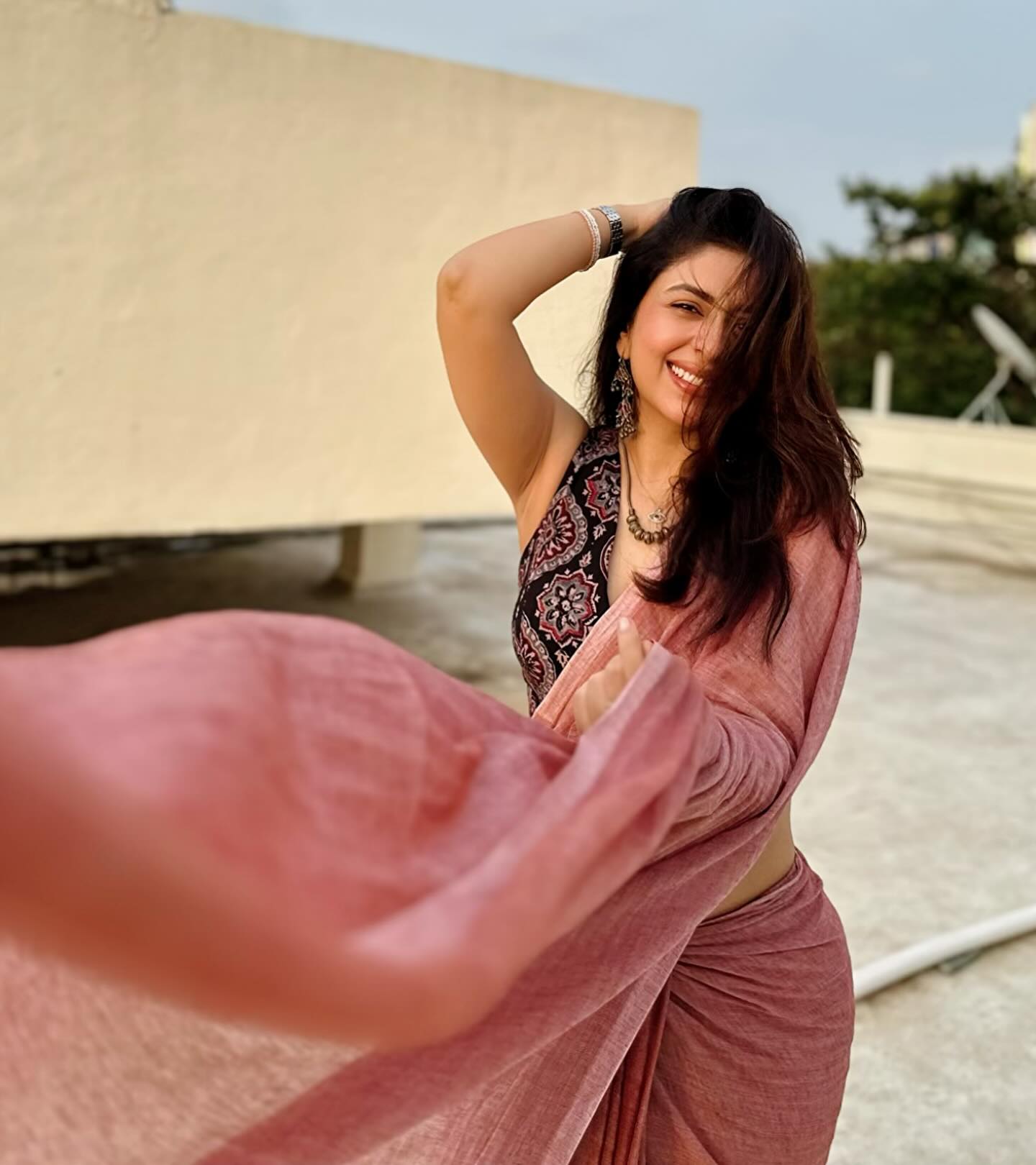 GVqp5aRaAAArLzO?format=jpg&name=large