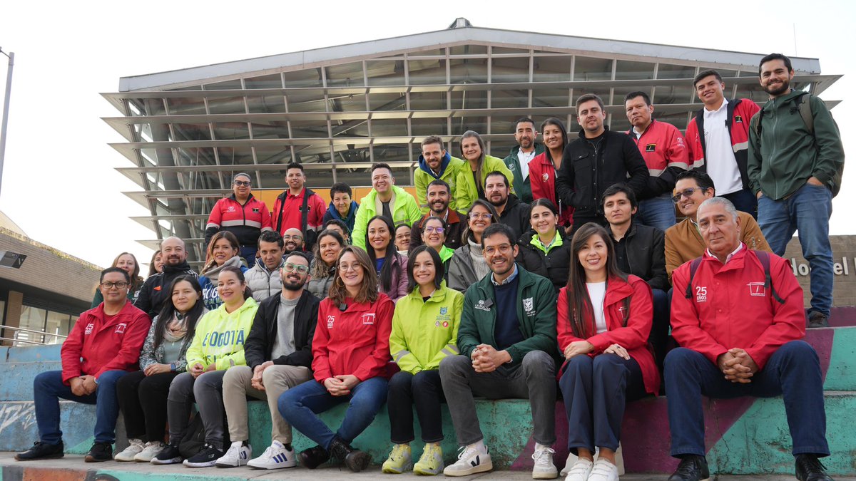 TransMilenio tweet media
