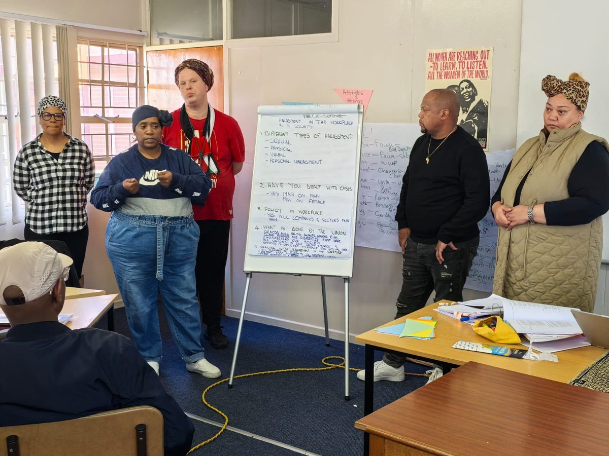 _cosatu's tweet image. #COSATU affiliated trade unions comppleted the Women and Gender Development in Trade Unions course in Cape Town with participants discussing Gender theory and #GenderAnalysis #GenderStruggle #EqualPay