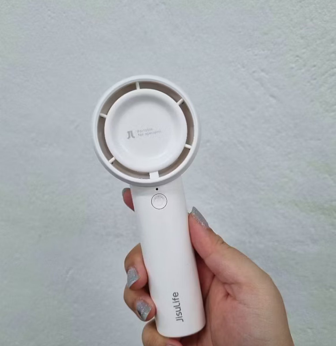 PonLy51346972's tweet photo. ￼Jisulife พัดลมมือถือ Bladeless Pocket Fan 
อุปกรณ์ทําความเย็นขนาดเล็กแบบพกพาปลอดภัยสําหรับการใช้งานกลางแจ้ง mini 

พิกัด https://t.co/Zwt5eW1lBk

#ช้อปปี้ถูกชัวร์  #พัดลม #ช้อปปี้แฟชั่น #ช้อปปี้ https://t.co/JrCl2ISqlC