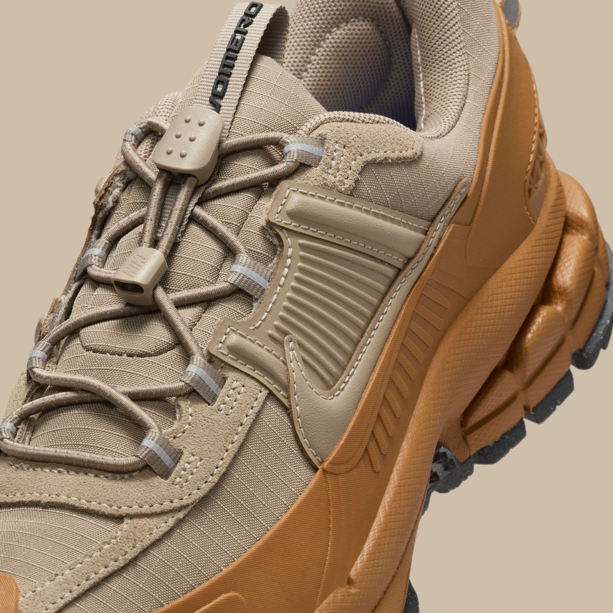 houseofheat's tweet photo. First Looks // Nike Zoom Vomero Roam 👀

SEE MORE: https://t.co/vtFZdOr4B0 https://t.co/SfbGeyWjlq
