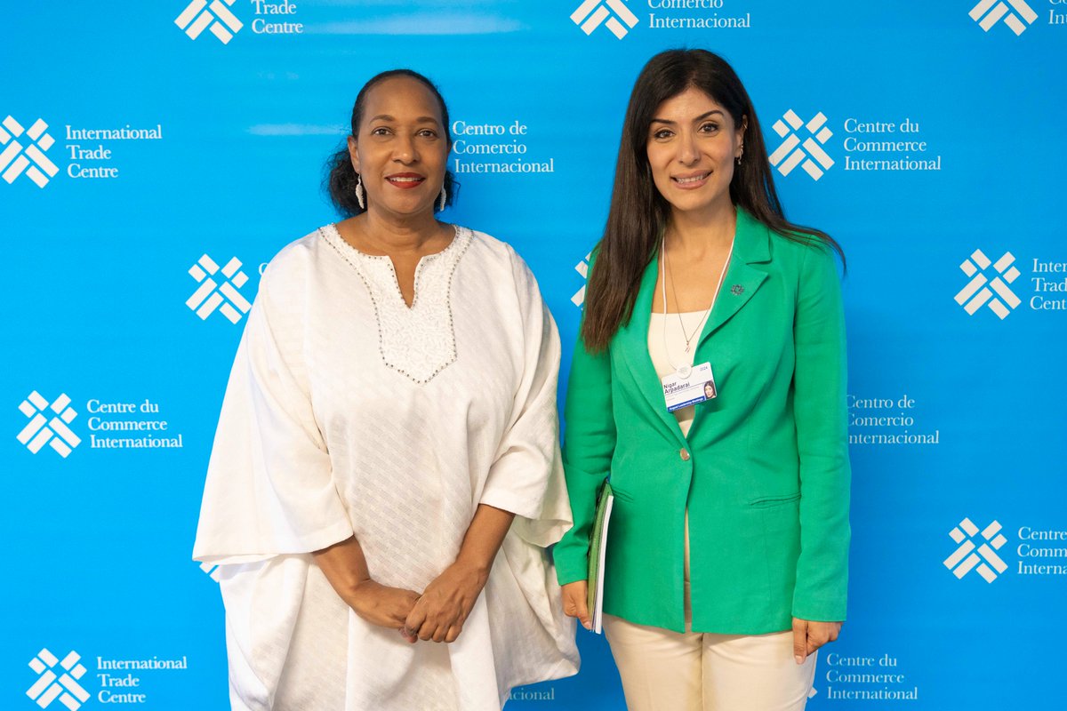 ITCnews's tweet photo. Executive Director @CokeHamilton and #COP29 Climate Champion @ArpadaraiNigar reaffirmed the importance of including #SmallBusiness in global climate talks.
We share many common priorities, including supporting small businesses and ensuring #TradeCanHelp drive climate action. https://t.co/4RLQCGkajd