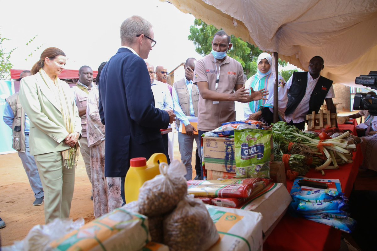 In <a href="/WajirKE/">𝐖𝐚𝐣𝐢𝐫 𝐂𝐨𝐮𝐧𝐭𝐲 𝐆𝐨𝐯'𝐭</a>, <a href="/FCDONeilWigan/">Neil Wigan</a> interacted with people running businesses enabled through the 🇰🇪 🇬🇧Economic Inclusion Programme! 

This is one of 8 counties where this initiative is making a tangible difference - enabling families to launch businesses &amp; support themselves.