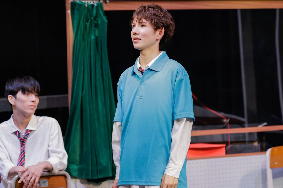 broadcaststage's tweet photo. 舞台「#ブロードキャスト」📻

本日の公演へのご来場誠にありがとうございます🎙️

明日8/24(土)の公演は､

13:00〜
18:00〜

の2公演です🎤

当日券は全公演販売いたします🎫

ご来場心よりお待ちいたしております🎧

【ダイジェスト映像📺】
https://t.co/yzvdb07yAe

#舞台ブロキャス https://t.co/sSF3QI2eFX