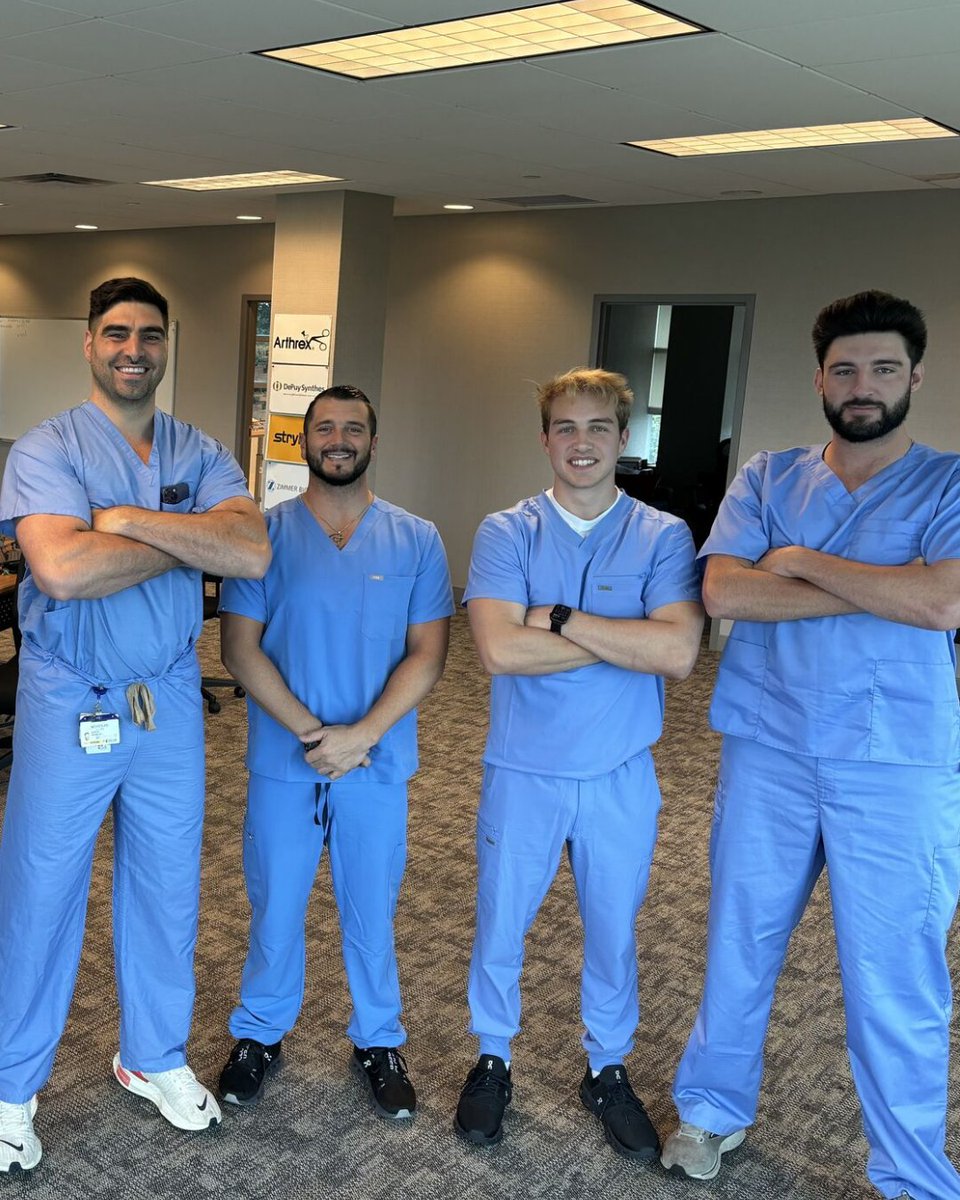 medsalesMSC's tweet image. "Through 7 weeks here at Medical Sales College! It has been a great experience and a healthy challenge! Learning, growing, and feeling more motivated by the day" 

💬 Cade Henry 
Sports Medicine Student 

#StudentLife #StudentSuccess #MSCLife #MedSales #MedRep #MedicalSales