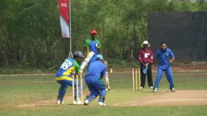 Cricket, like any other sport, helps its participating players burn unhealthy calories along with enhancing muscle reflex and an overall physical fitness.  

Click on the link for the full story.

facebook.com/share/p/SH3BFh…