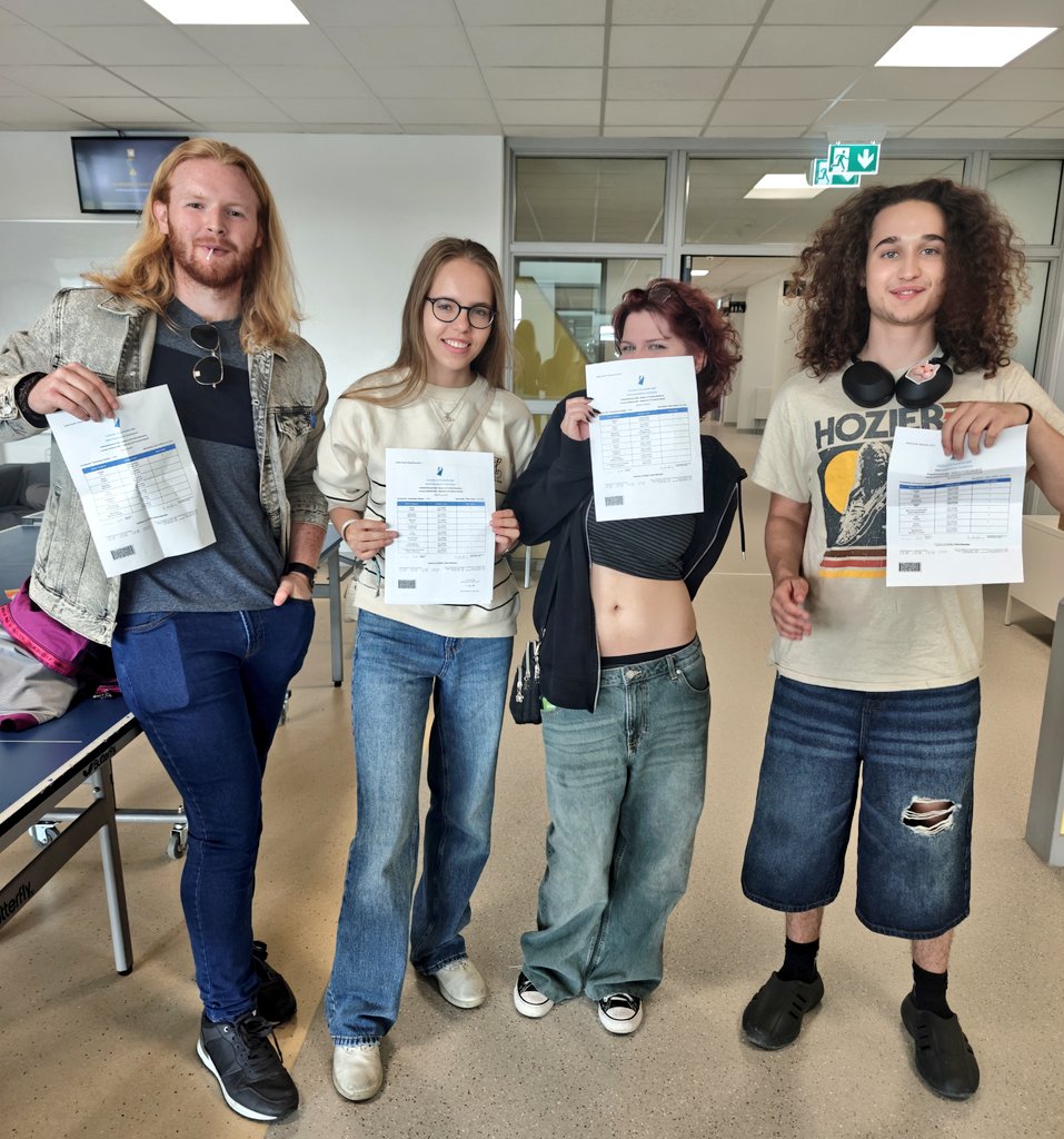 Massive congratulations to all of our students who got their LCE &amp; LCA results today 🎉

We are so incredibly proud of each and every one of you ✨👏🏼❤️

#LCResults #PostPrimary