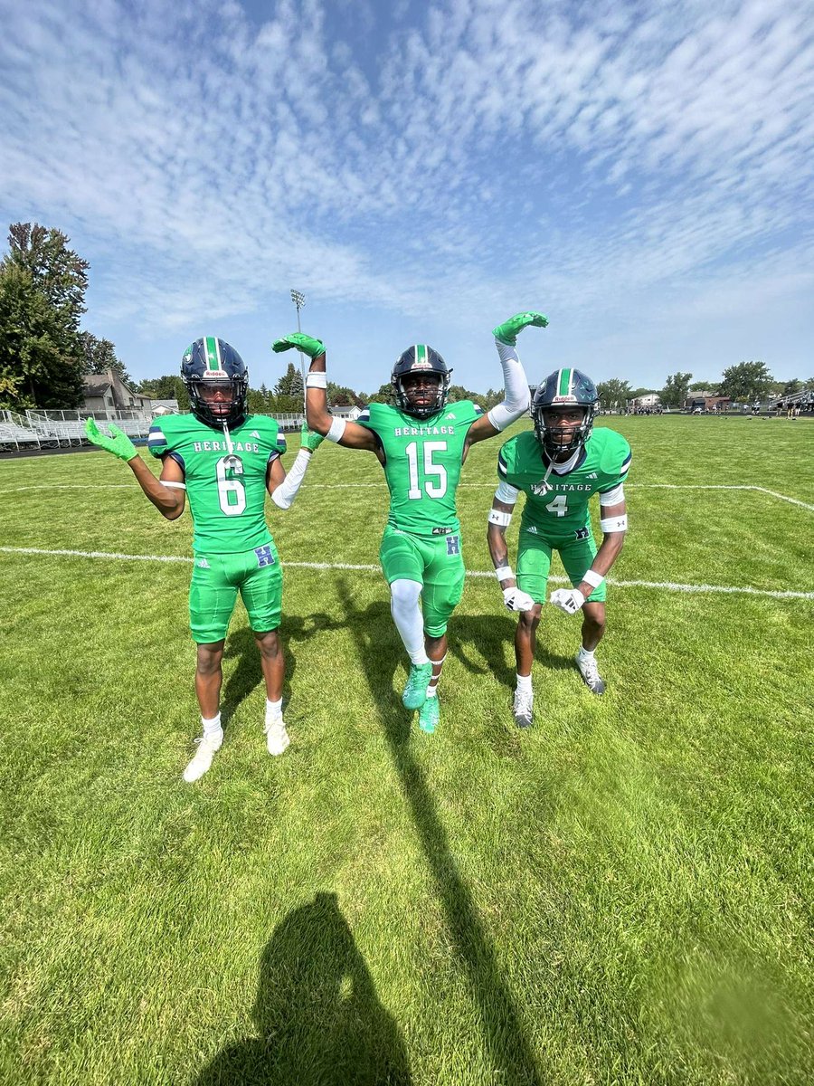 Ready to ball out with my guys 🤞🏽