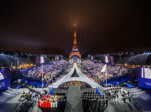 JTA (@team_jta) on Twitter photo Thrilled that the BBC broadcast legend & doyen of Olympic moderating, <a href="/bbcdavideades/">david eades</a>, penned the 4th JTA Communicator of the Month! It is Paris 2024 again following global acclamation with David recognising the outstanding delivery in iconic settings. jta.sport/paris-2024-del… Thrilled that the BBC broadcast legend & doyen of Olympic moderating, <a href="/bbcdavideades/">david eades</a>, penned the 4th JTA Communicator of the Month! It is Paris 2024 again following global acclamation with David recognising the outstanding delivery in iconic settings. jta.sport/paris-2024-del…