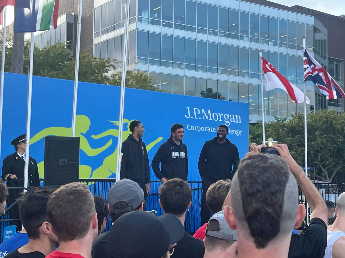 Silicon Valley's top companies were out in full force at yesterday's J.P. Morgan Corporate Challenge, including OpenAI, Meta, Infineon - and of course, SnapMagic! SnapMagic proudly joined the race, kicked off by members of the Golden State Warriors. Congrats to our runners!