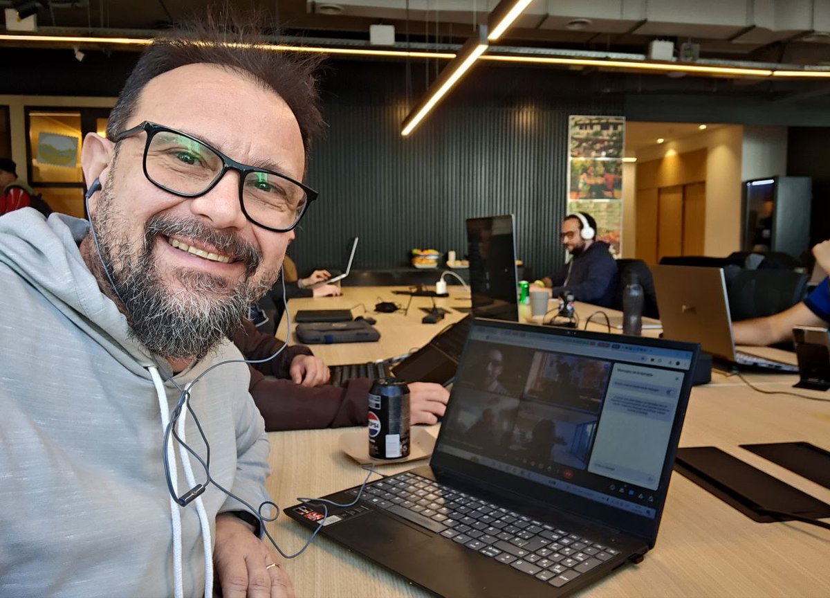 Agora Onchain (@agora_onchain) on Twitter photo Nuestro enviado <a href="/SergioRieznik/">sergio_r.lens</a> lleva el proyecto a la Hackaton de <a href="/crecimientoar/">Crecimiento 🌞</a>
#AgoraonChain Nuestro enviado <a href="/SergioRieznik/">sergio_r.lens</a> lleva el proyecto a la Hackaton de <a href="/crecimientoar/">Crecimiento 🌞</a>
#AgoraonChain