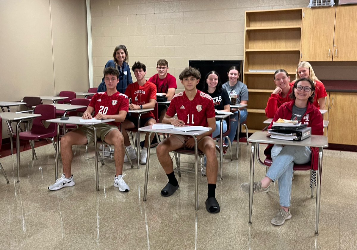 Betsy Dennis (@bdennis_lhs) on Twitter photo Work-Based Learning for the win! These LHS students will be interning in business, logistics, athletic training, education and IT. Thank you Kim Hull and <a href="/TollesTech/">Tolles Career & Technical Center</a> for supporting our students! #ELITE <a href="/drloukramer/">Lou Kramer</a> <a href="/RedRaiderLHS/">London High School Red Raiders</a> <a href="/CoachCut144/">Kyle Cutler</a> <a href="/Mrs_Shaw1/">Carla Shaw</a> Work-Based Learning for the win! These LHS students will be interning in business, logistics, athletic training, education and IT. Thank you Kim Hull and <a href="/TollesTech/">Tolles Career & Technical Center</a> for supporting our students! #ELITE <a href="/drloukramer/">Lou Kramer</a> <a href="/RedRaiderLHS/">London High School Red Raiders</a> <a href="/CoachCut144/">Kyle Cutler</a> <a href="/Mrs_Shaw1/">Carla Shaw</a>