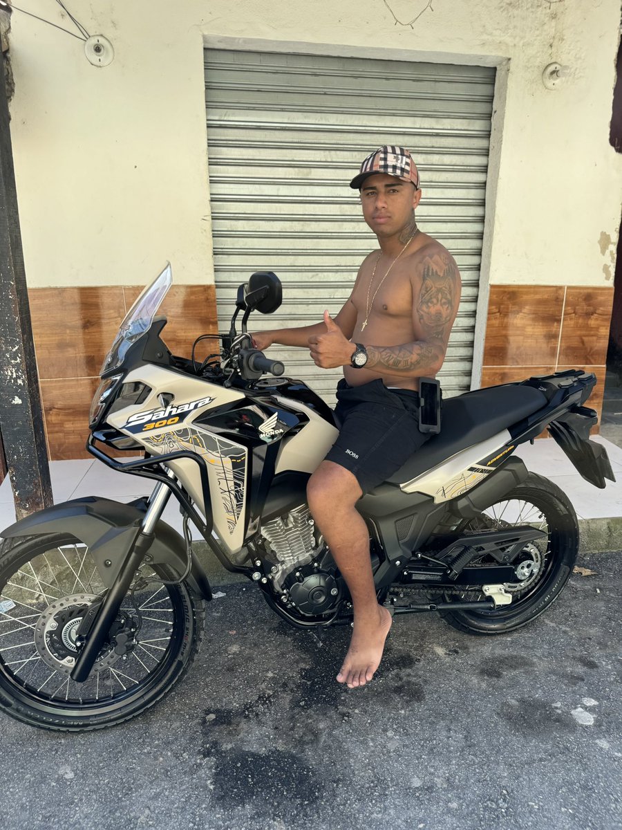 danilo_florenco's tweet photo. Pé no chão sempre. 🦶🏾🥋 https://t.co/cGrNSt42rr