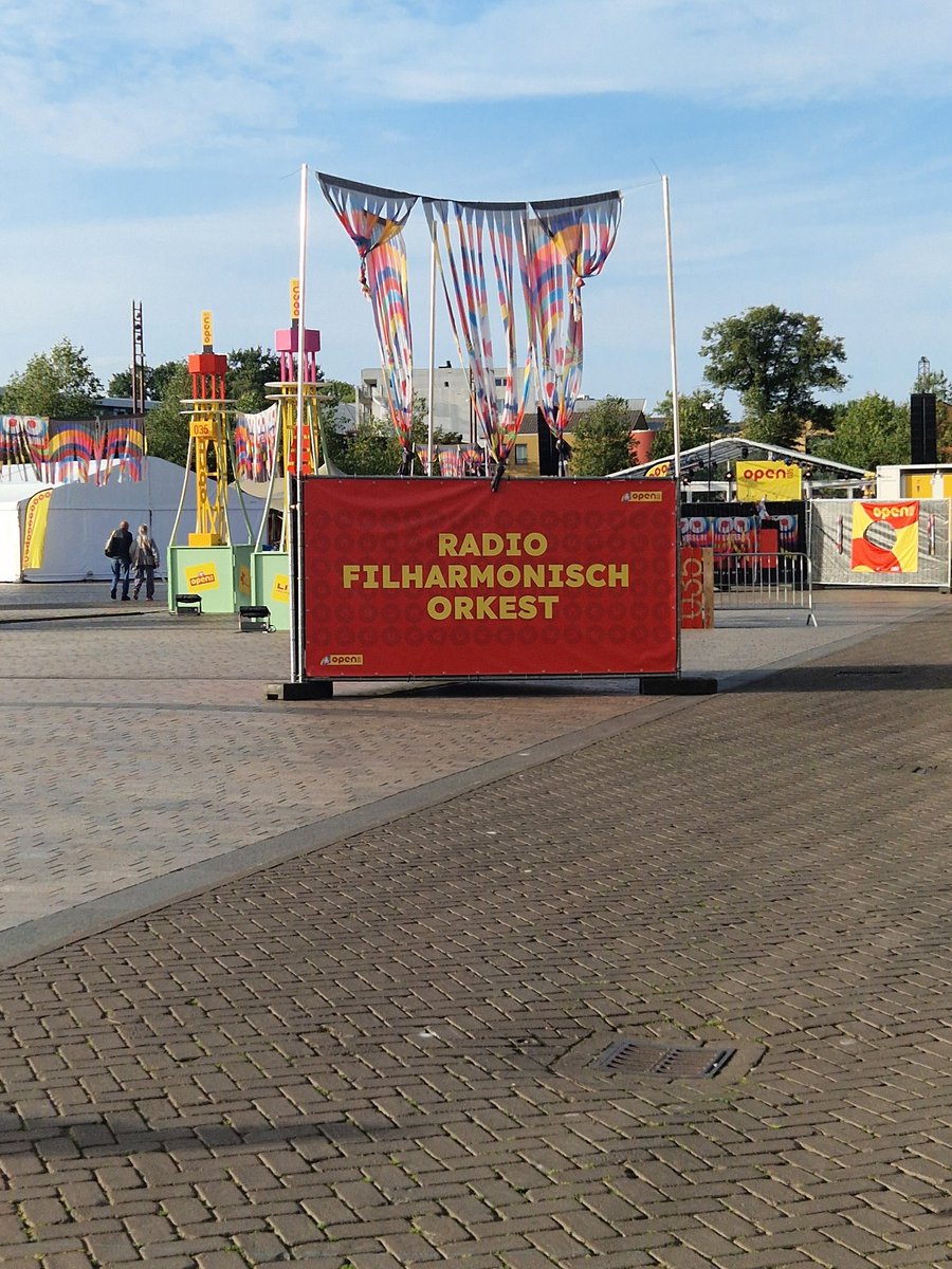 MaryFanZandkamp's tweet photo. @WinstonMei1967 @radiofilhorkest https://t.co/uHWZc8CcZc