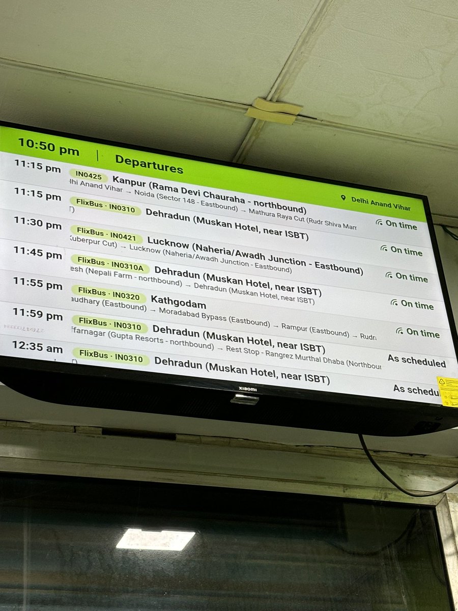 Web_Developer28's tweet image. Hey @FlixBus @redBus_in I’m at flix bus launge at Anand vihar, both of you not providing me any alternative, And redBus informed me now at this time.
My departure time was 11:35 and @redBus_in informing me at 11:40 something.
Now I’m calling @DelhiPolice for help.