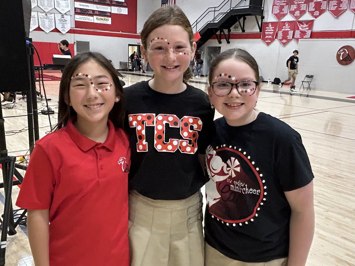 PTF sponsored our first Spirit Dot Day to show our TCS spirit for the Cross Country Team. TCS is sponsoring the meet tomorrow at Pecan Grove. The elementary fun run is around 10:00!  Come support our Eagle XC team!