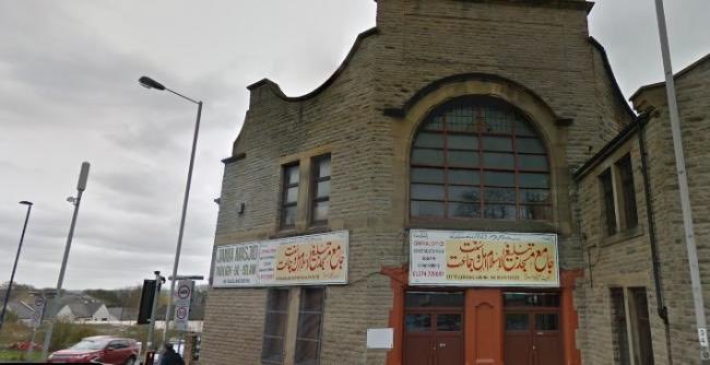 Haris Sultan (@harissultann) on Twitter photo While attending Friday Prayers at a mosque in Bradford, it was great to see Hepatitis C testing info available!
With 1 in 50 South Asians in the UK at risk, this is a great way of addressing health inequalities.
Amazing work being done in <a href="/WYpartnership/">West Yorkshire Health and Care Partnership</a> and <a href="/ActAsOneBDC/">Bradford District Craven Health & Care Partnership</a> While attending Friday Prayers at a mosque in Bradford, it was great to see Hepatitis C testing info available!
With 1 in 50 South Asians in the UK at risk, this is a great way of addressing health inequalities.
Amazing work being done in <a href="/WYpartnership/">West Yorkshire Health and Care Partnership</a> and <a href="/ActAsOneBDC/">Bradford District Craven Health & Care Partnership</a>