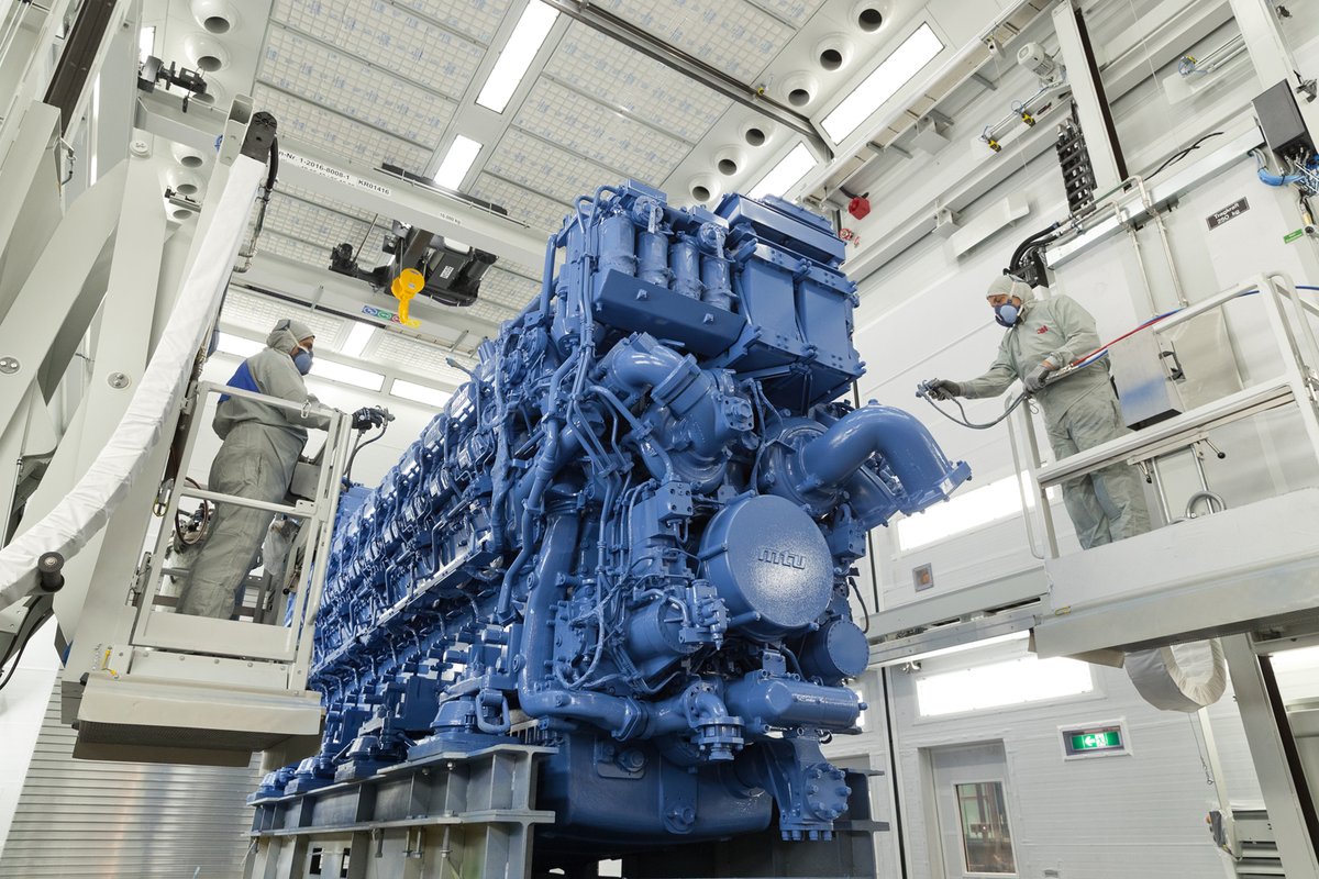 RollsRoyce's tweet photo. Our #Series8000 is the megadiesel of #mtusolutions engines. With a total drive power of 10000 kW and weighing in at 48 tonnes, it has an excellent power-to-weight ratio for operation in ships making it the engine of choice for #fastferries https://t.co/uBrda8gX5h https://t.co/gMOxPEeUSM