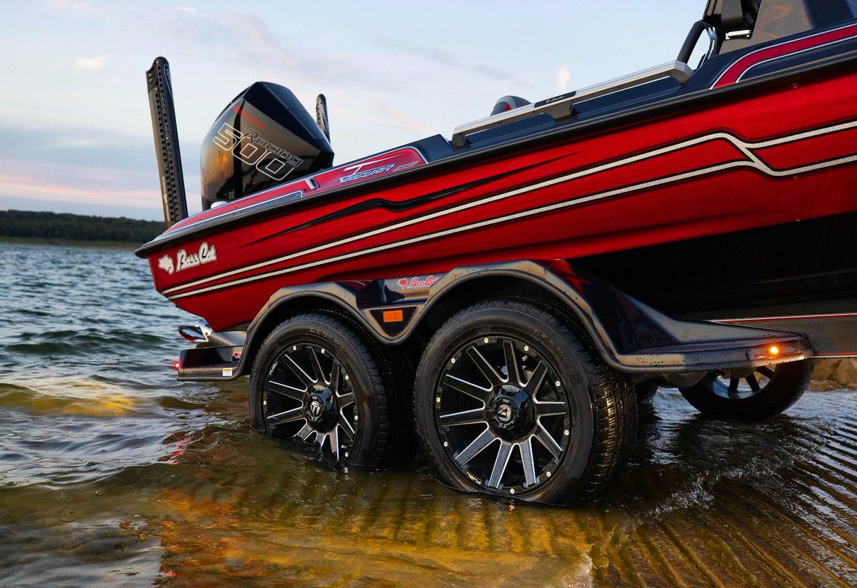 Unmatched power, performance, and elegance.

#basscatboats #feeltherush