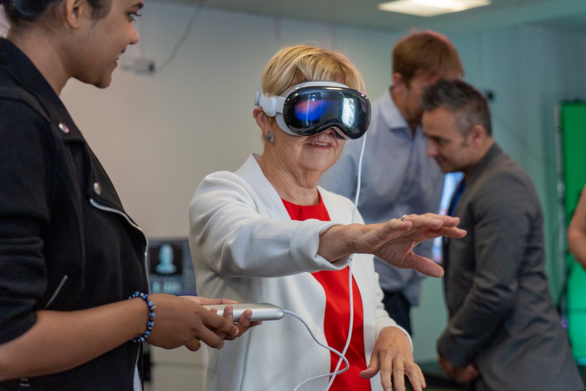 MediaCityUK (@mediacityuk) on Twitter photo Baroness Jones visited MediaCity, meeting innovative businesses backed by @InnovateUK, @GMBizBoard, <a href="/SalfordUni/">University of Salford</a> & <a href="/SalfordCouncil/">Salford City Council</a>. She tried @MyManu_'s AI translation earbuds, experienced @DreamLabUK's Apple Vision Pro demos, and explored @ScenegraphS's VR mindfulness. Baroness Jones visited MediaCity, meeting innovative businesses backed by @InnovateUK, @GMBizBoard, <a href="/SalfordUni/">University of Salford</a> & <a href="/SalfordCouncil/">Salford City Council</a>. She tried @MyManu_'s AI translation earbuds, experienced @DreamLabUK's Apple Vision Pro demos, and explored @ScenegraphS's VR mindfulness.