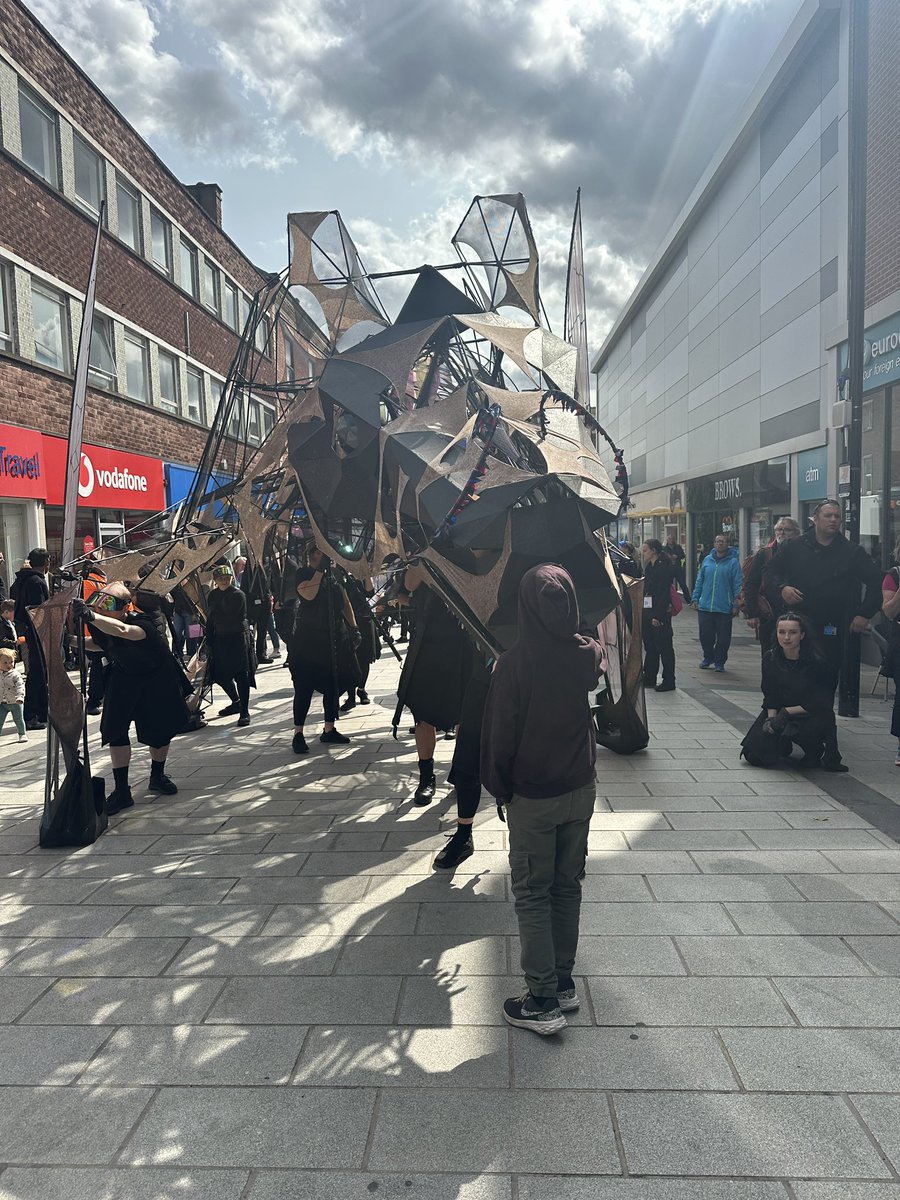 Trigger (@triggerstuff) on Twitter photo Some of The Hatchling onlookers are more confident about getting close than others…#ouryear2024 #thehatchling <a href="/OurYear2024/">OurYear2024</a> Some of The Hatchling onlookers are more confident about getting close than others…#ouryear2024 #thehatchling <a href="/OurYear2024/">OurYear2024</a>
