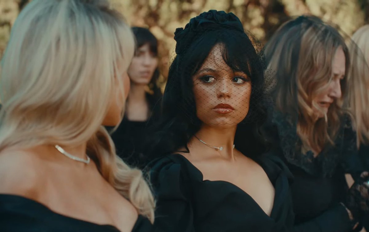 Jenna Ortega in Sabrina Carpenter’s “Taste” music video.