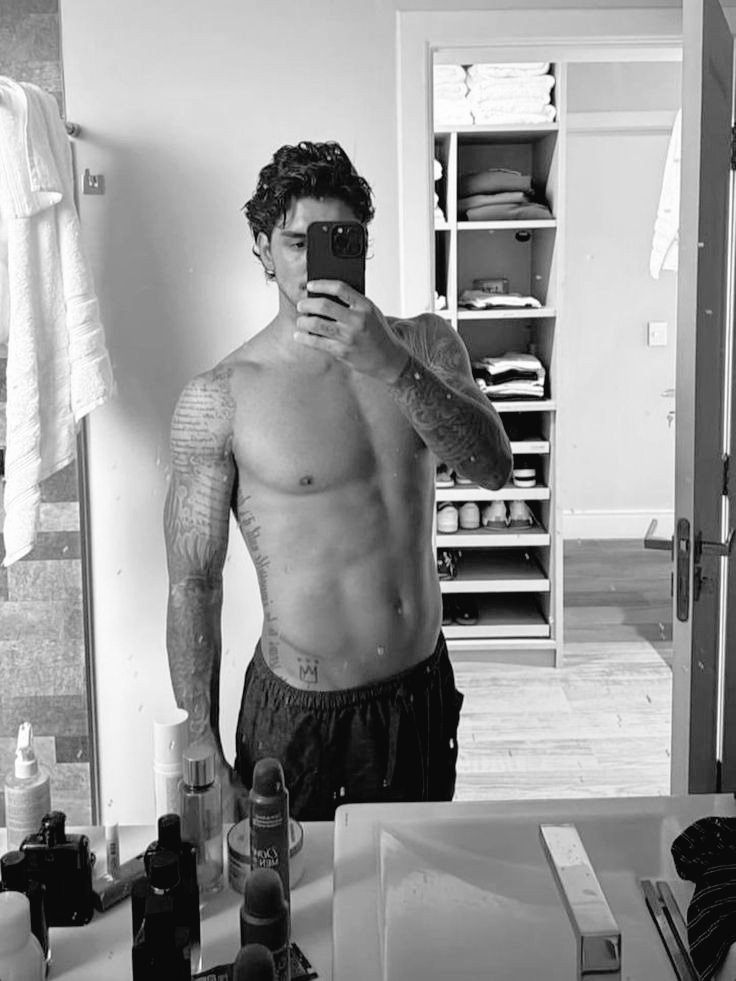 🜲 —— 𝒈' 𝒎𝒐𝒓𝒏𝒊𝒏𝒈? 
                * 𝒐𝒉 𝒚𝒆𝒔, 𝒗𝒆𝒓𝒚 𝒈𝒐𝒐𝒅.