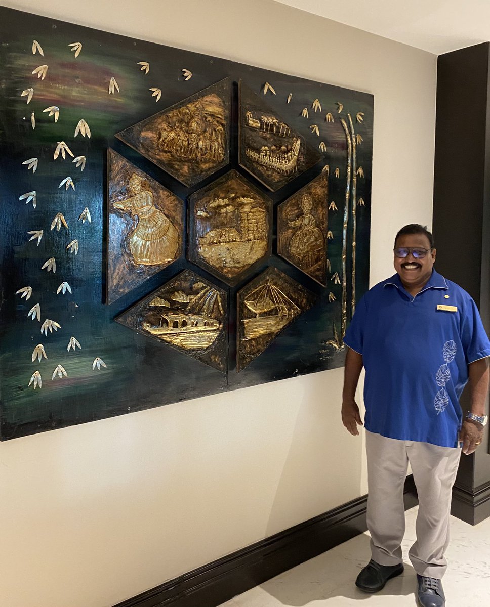 InfoPRIMART's tweet photo. Meet the lovely Uday, an artist from Kerala, South India. Not only is he a painter, he also created this embossed panel showing scenes of traditional Keralan culture. #Kerala #India #Art #culture #Embossing https://t.co/a3xnW209mA