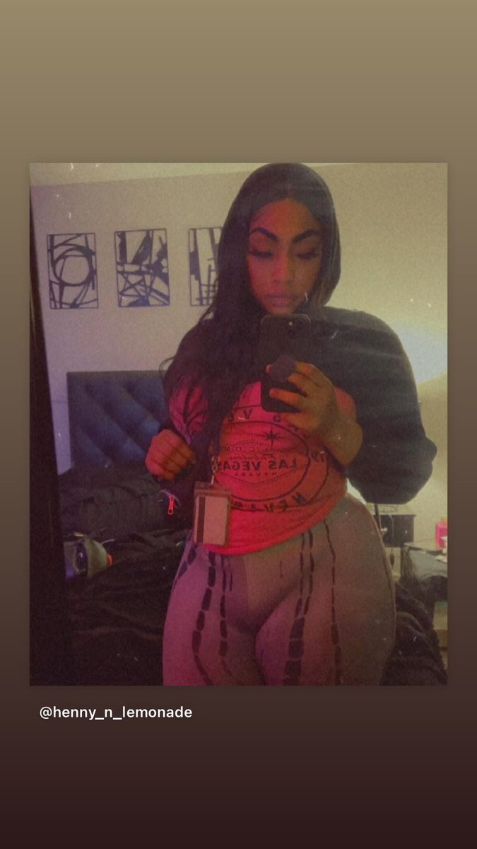 HennyMonroe's tweet photo. Handle with care ❤️ https://t.co/V9K355OfFP