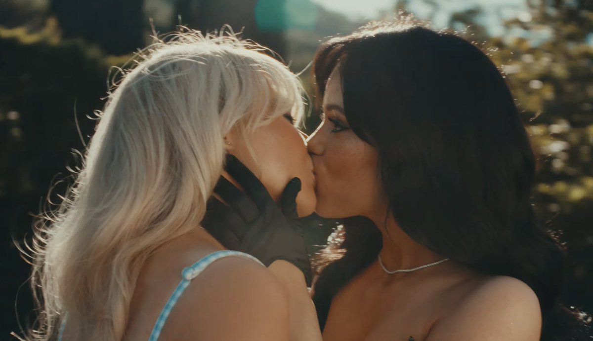 PopCrave's tweet photo. Sabrina Carpenter and Jenna Ortega together in the music video for “Taste.” https://t.co/VybBMfMWD4