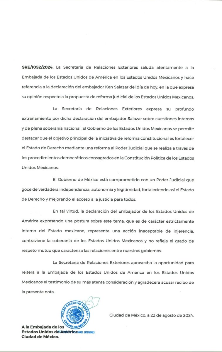 La declaración del Embajador de E.U. sobre la reforma al Poder Judicial, es "imprudente" y una injerencia inaceptable contra nuestra soberanía y no refleja el grado de respeto mutuo entre nuestros gobiernos. Por ello el presidente <a href="/lopezobrador_/">Andrés Manuel</a> envió una nota diplomática: