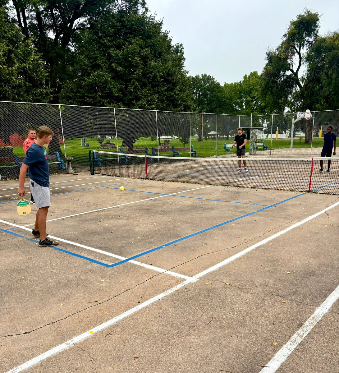 Lifetime Sports:
   It’s a beautiful morning for Mr. Geier’s students to play pickleball at the park!  #plainsmenpride