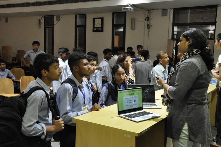 IiserMohali's tweet photo. Celebrated National Space Day at IISER by welcoming school students and teachers from nearby areas! Engaged them with fascinating space science sessions and highlighted India's remarkable contributions to the field. 🌌🇮🇳 #NationalSpaceDay  #SpaceScience @WiPMA_IISERM https://t.co/uNKpOJUrSK