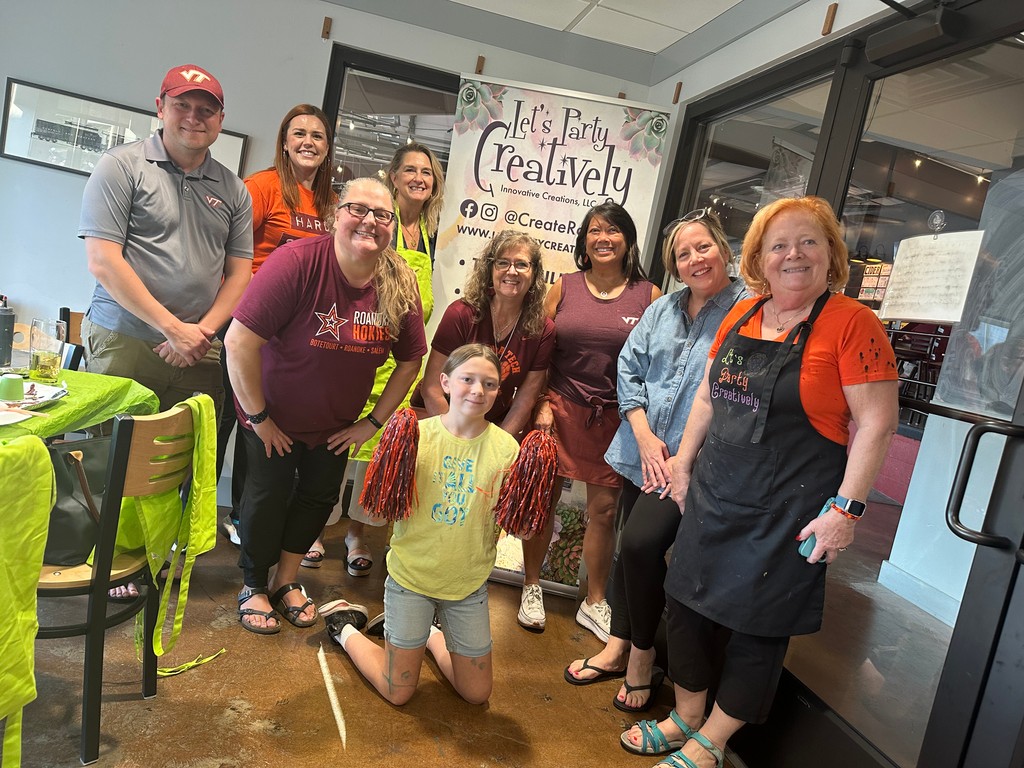 A big THANK YOU to everyone who came out to our Paint Pour Party last night! We raised $90 for our Scholarship Fund! 

We hope to see you all next Saturday for our Vanderbilt Watch Party with the Roanoke Valley Hokie Club at 202 Social House! Go Hokies! 🦃