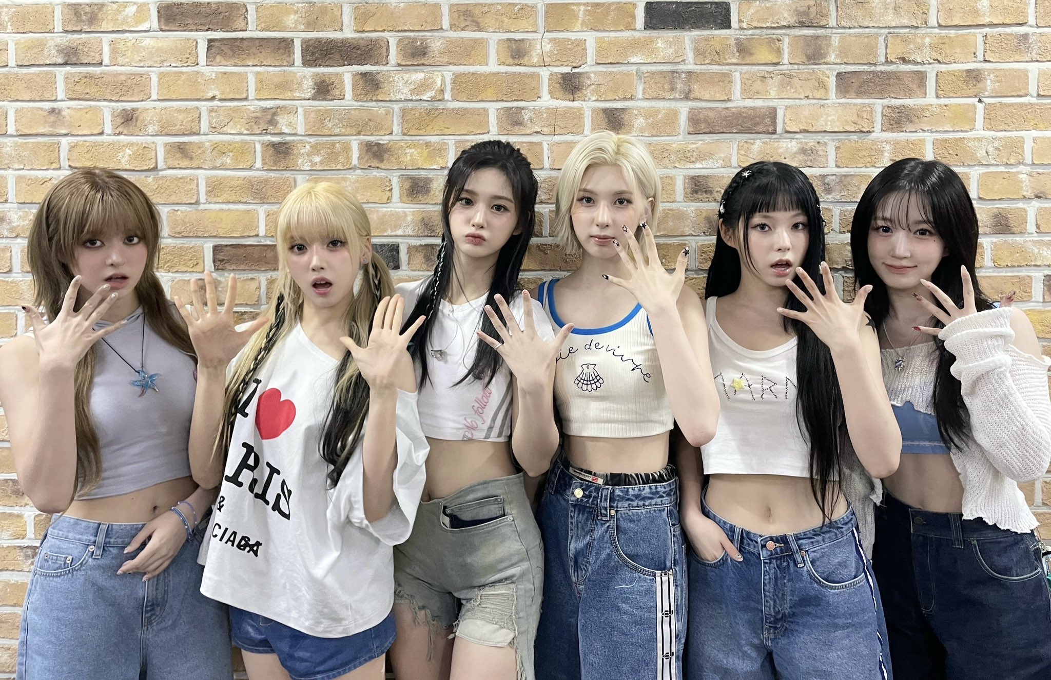 GVrF_5xaQAAfEn4?format=jpg&name=large