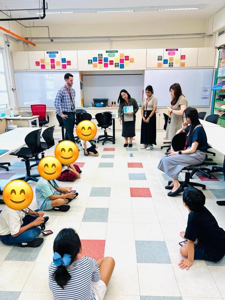 CarrieLingYii's tweet image. Having Year 3  new students engage with the @Sphero during 2024/25 orientation in HIS #makerspace is a fun and interactive way to introduce them to coding and robotics. This activity helps them feel comfortable and curious as they begin their journey.
#HIS_learning 
#stem