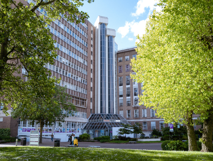 🙌|  Four <a href="/AstonUniversity/">Aston University</a> staff and students nominated ahead of Greater Birmingham Young Professional of the Year Awards 2024

🏆 Winners will be announced at the annual dinner and awards on Friday 18 October at the ICC Birmingham

👉t.ly/4HU9p

#TeamAston