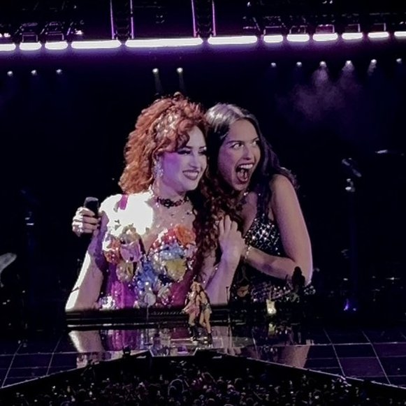 GREAT WEEK FOR THE SAPPHICS