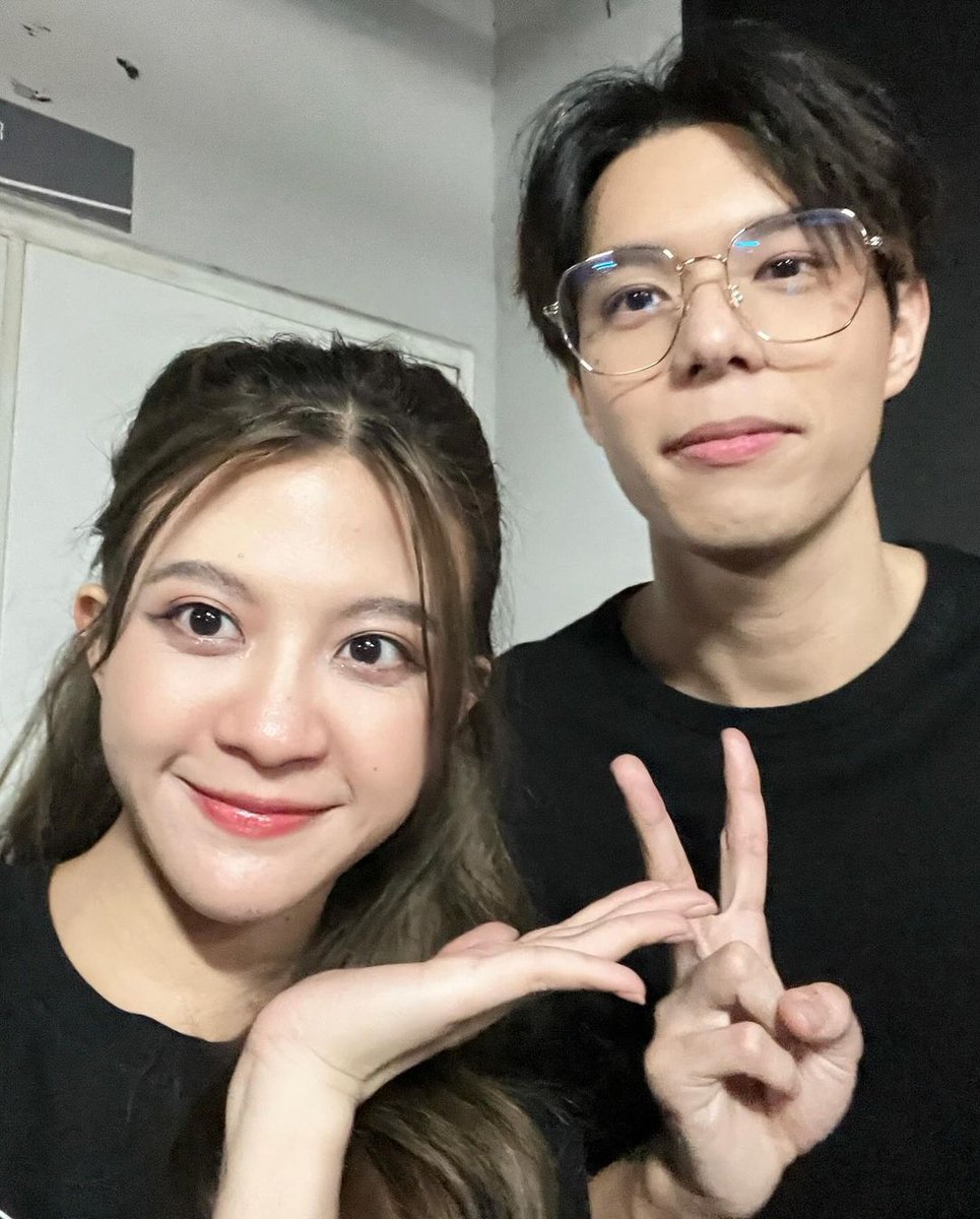 PopperBNK48THFC's tweet photo. [💙🍿] — IG Post #PopperBNK48

ป๊ป้เก่งมาก!!

#ReturningFerociTheMusical 
#returningferoci #รีบกลับเถอะครับจารย์
#PopperBNK48 #ป๊อปเป้อ #BNK48 #PopperQRRA #QRRA https://t.co/9c7XlBS2LL