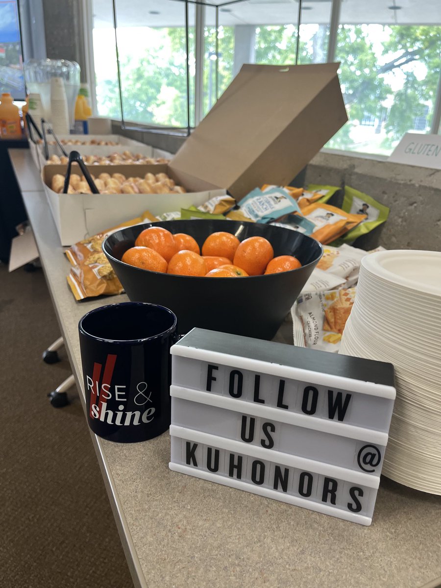 Sarah CrawfordParker tweet media